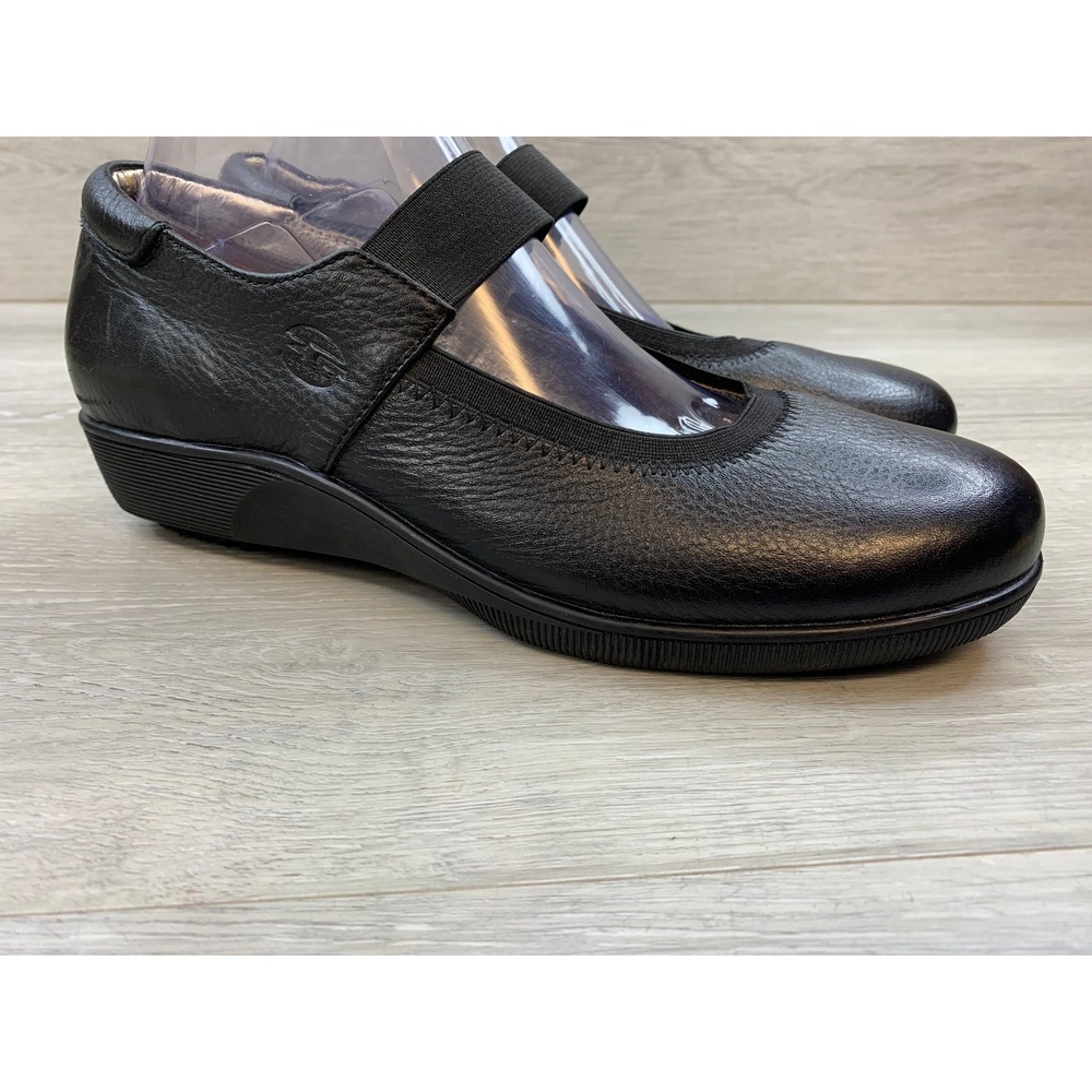 Gravity Defyer Women's Black Leather Mary Jane Wedge 10 Comfort Shoes